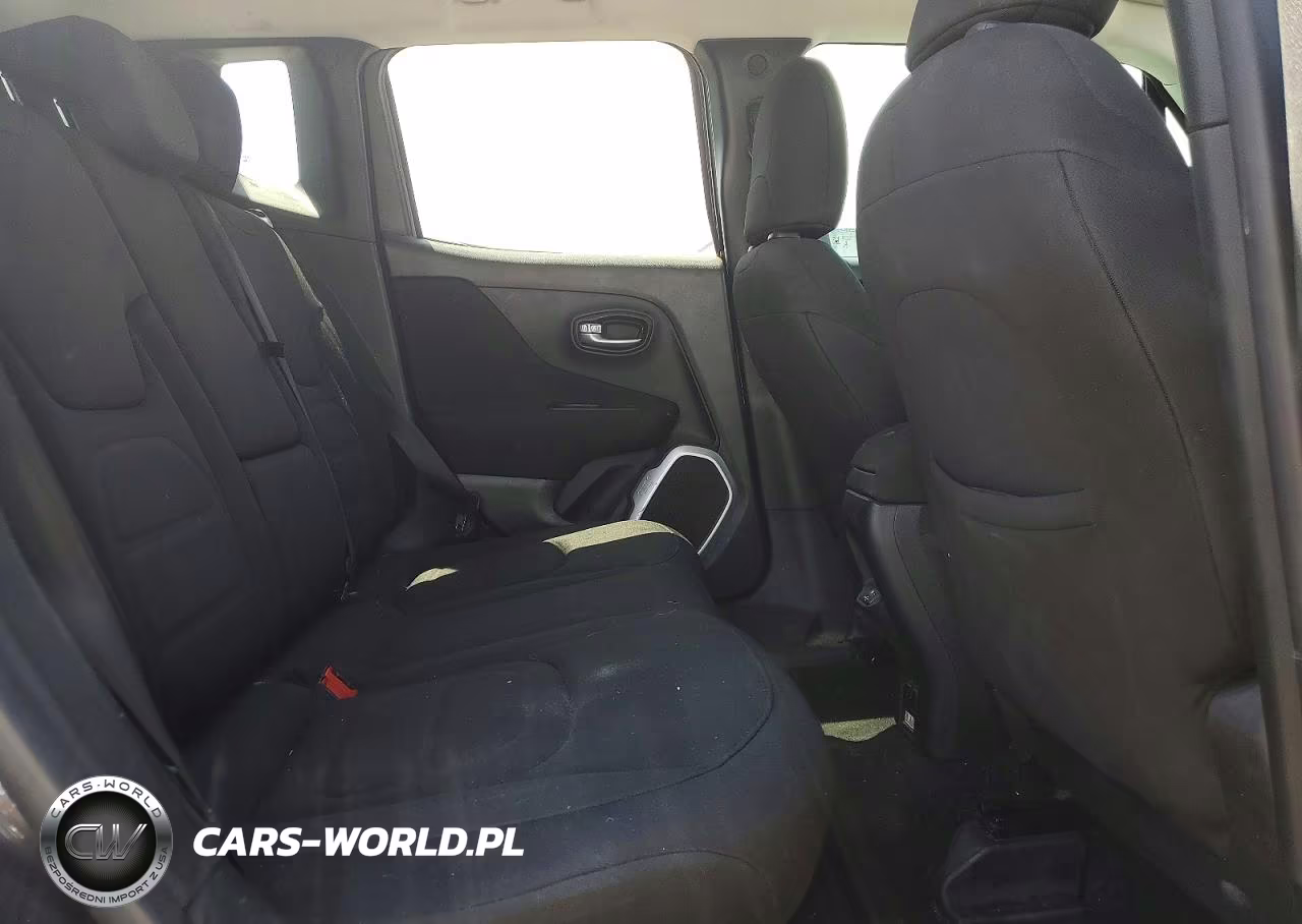 2018 Jeep Renegade Latitude VIN:ZACCJABB0JPJ30576 - 11