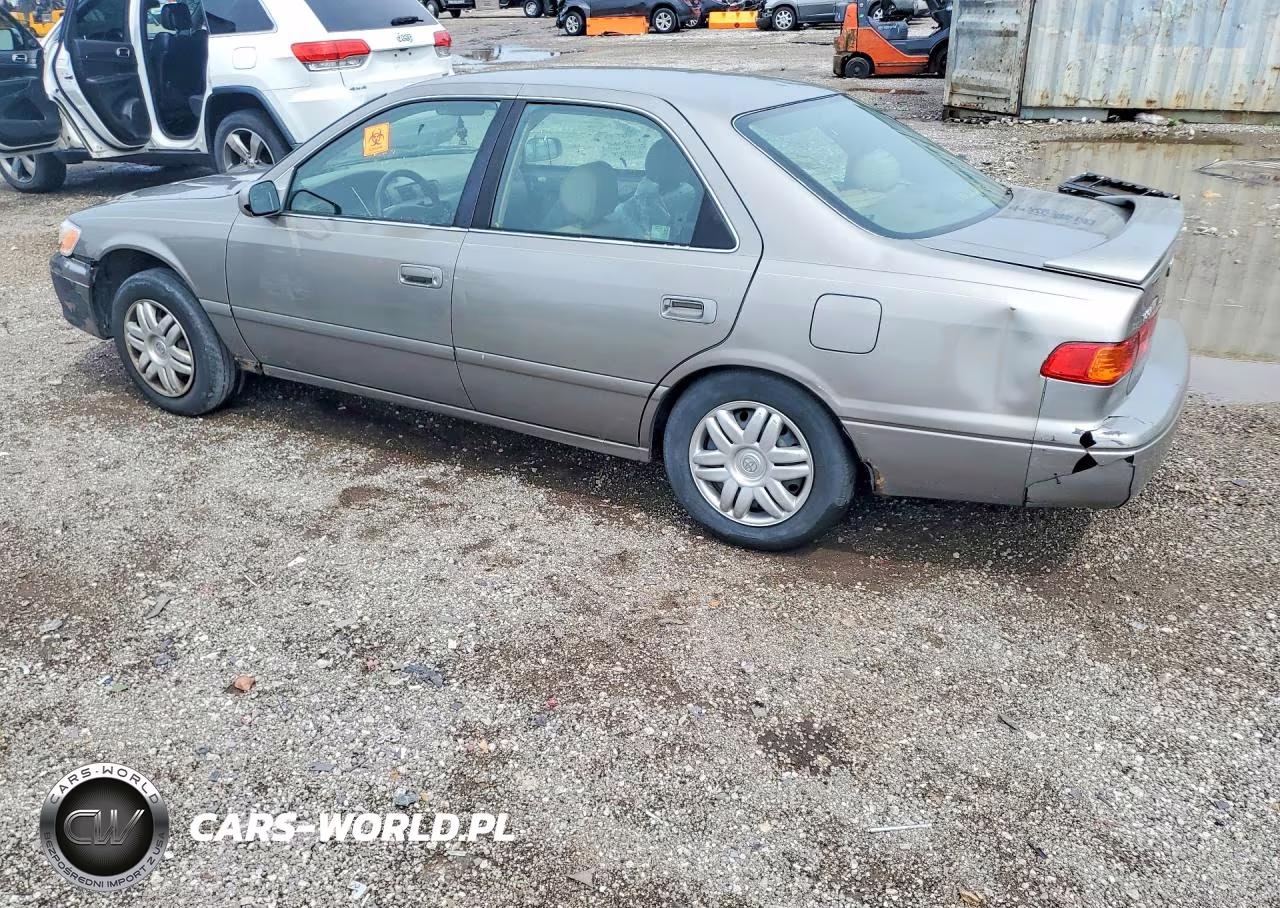 2001 Toyota Camry Le VIN:4T1BG22KX1U099141 - 2