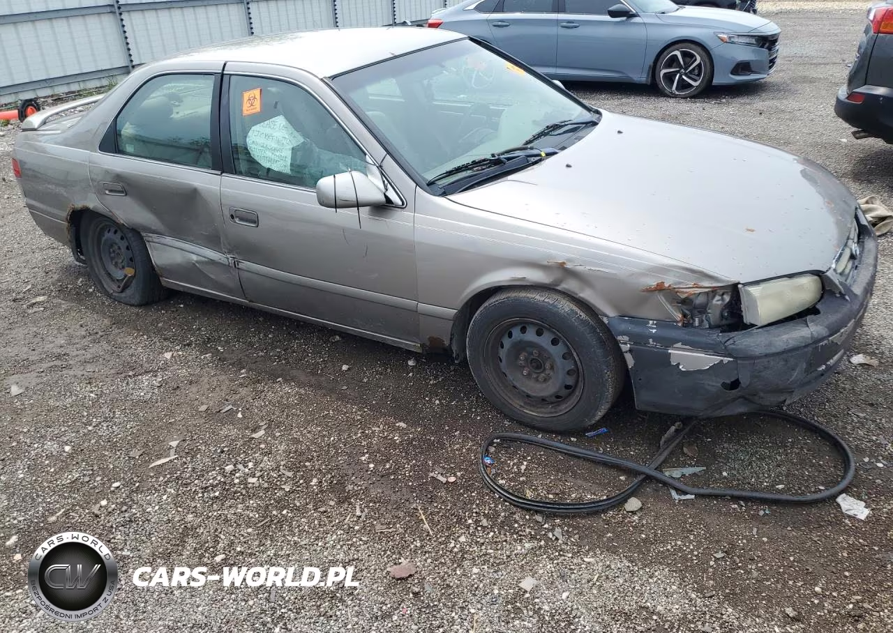 2001 Toyota Camry Le VIN:4T1BG22KX1U099141 - 4