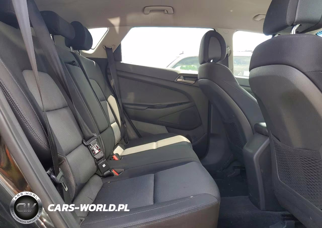 2018 Hyundai Tucson Se VIN:KM8J23A4XJU750044 - 10
