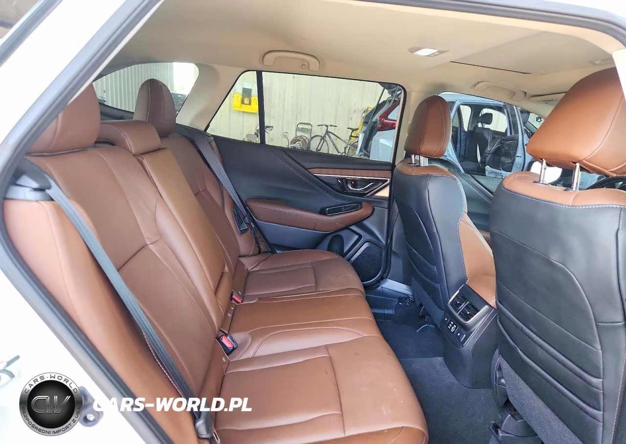 2025 Subaru Outback Touring VIN:4S4BTGPD1S3132909 - 10