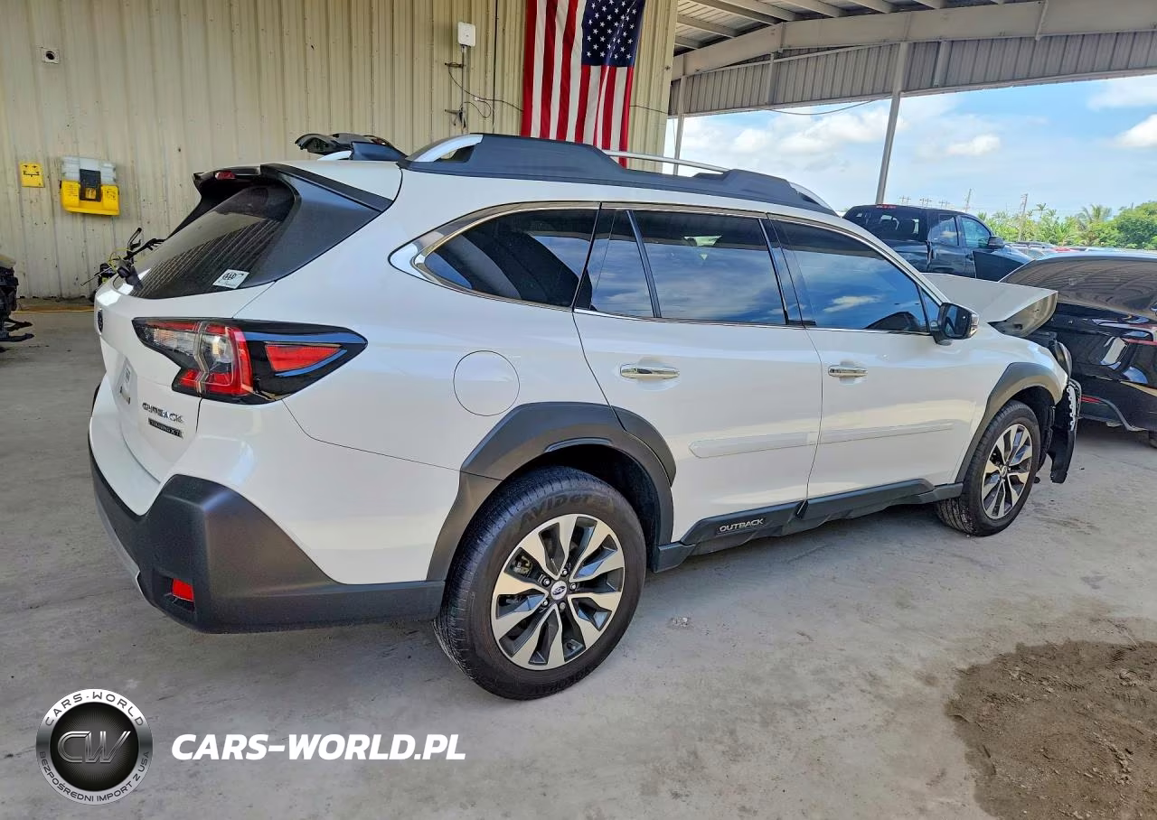 2025 Subaru Outback Touring VIN:4S4BTGPD1S3132909 - 3