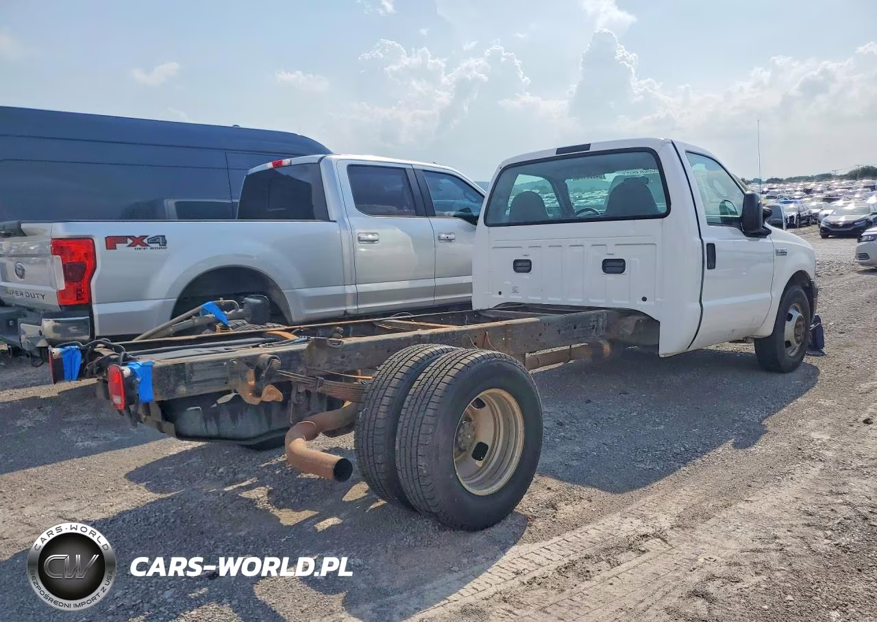2006 Ford F350 Super Duty VIN:1FDWF36P86EA22284 - 3