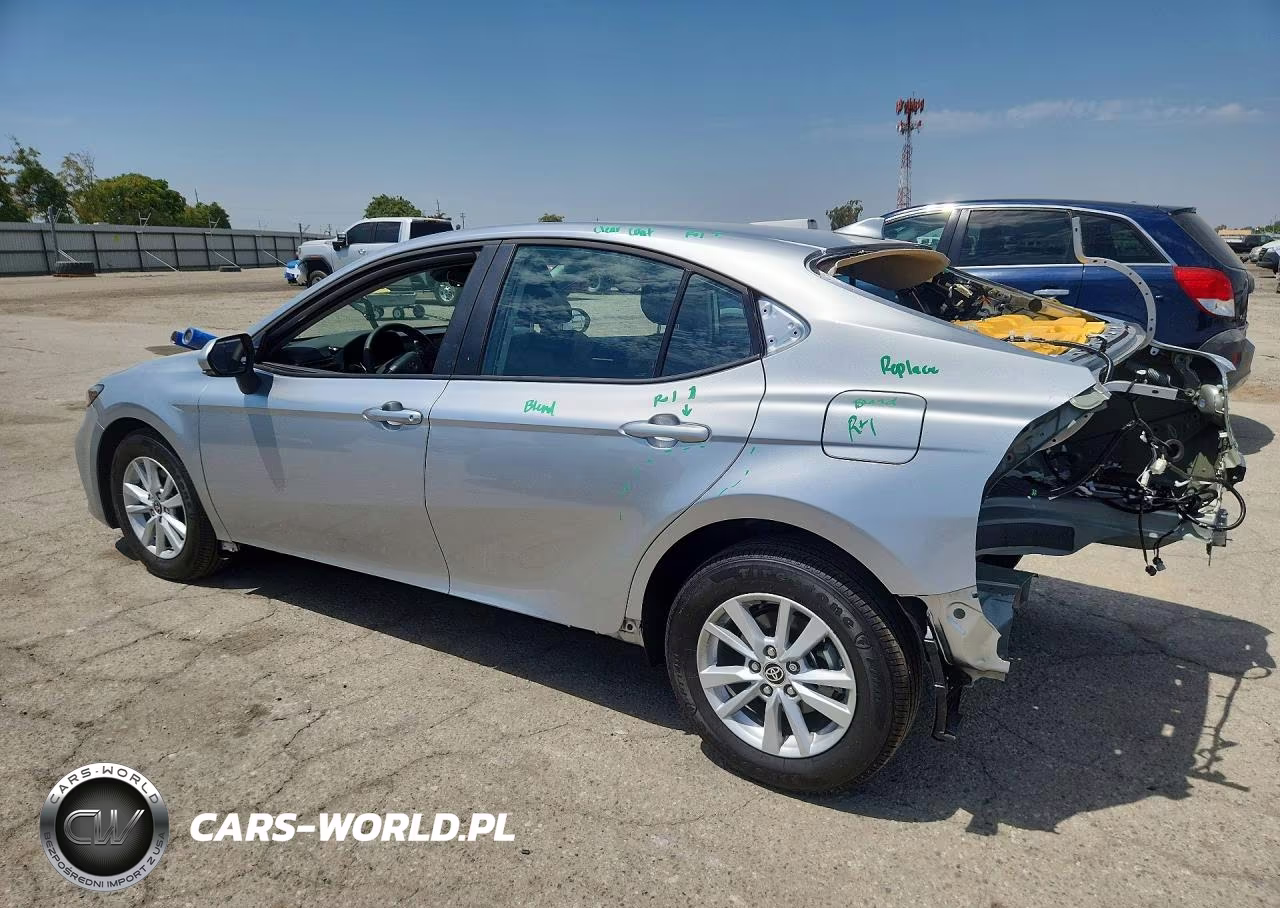 2026 Toyota Camry Le VIN:4T1DAACK7TU761683 - 2