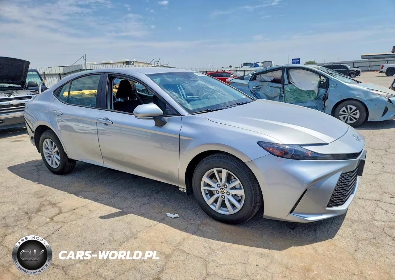2026 Toyota Camry Le VIN:4T1DAACK7TU761683 - 4