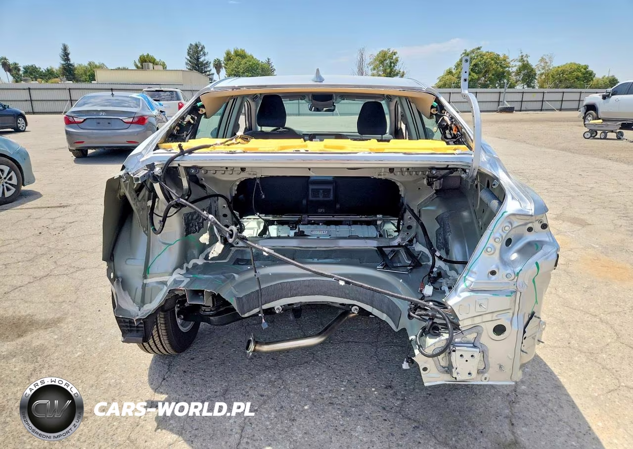 2026 Toyota Camry Le VIN:4T1DAACK7TU761683 - 6