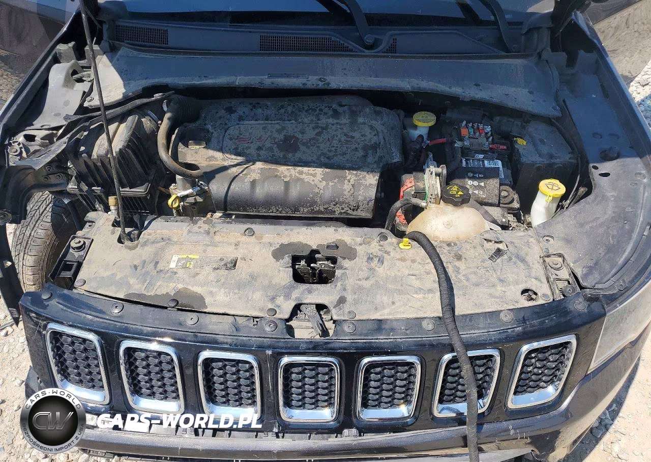 2018 Jeep Compass Latitude VIN:3C4NJDBB0JT155046 - 11