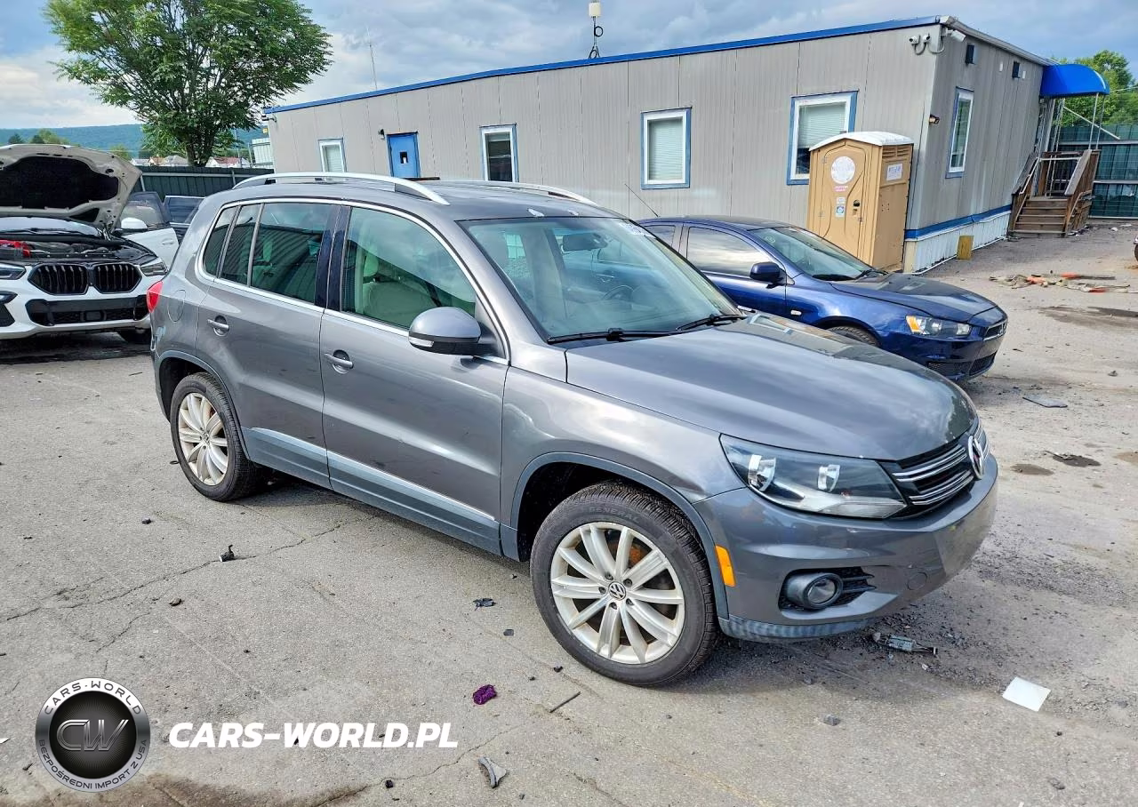 2012 Volkswagen Tiguan S VIN:WVGBV7AX1CW005736 - 4
