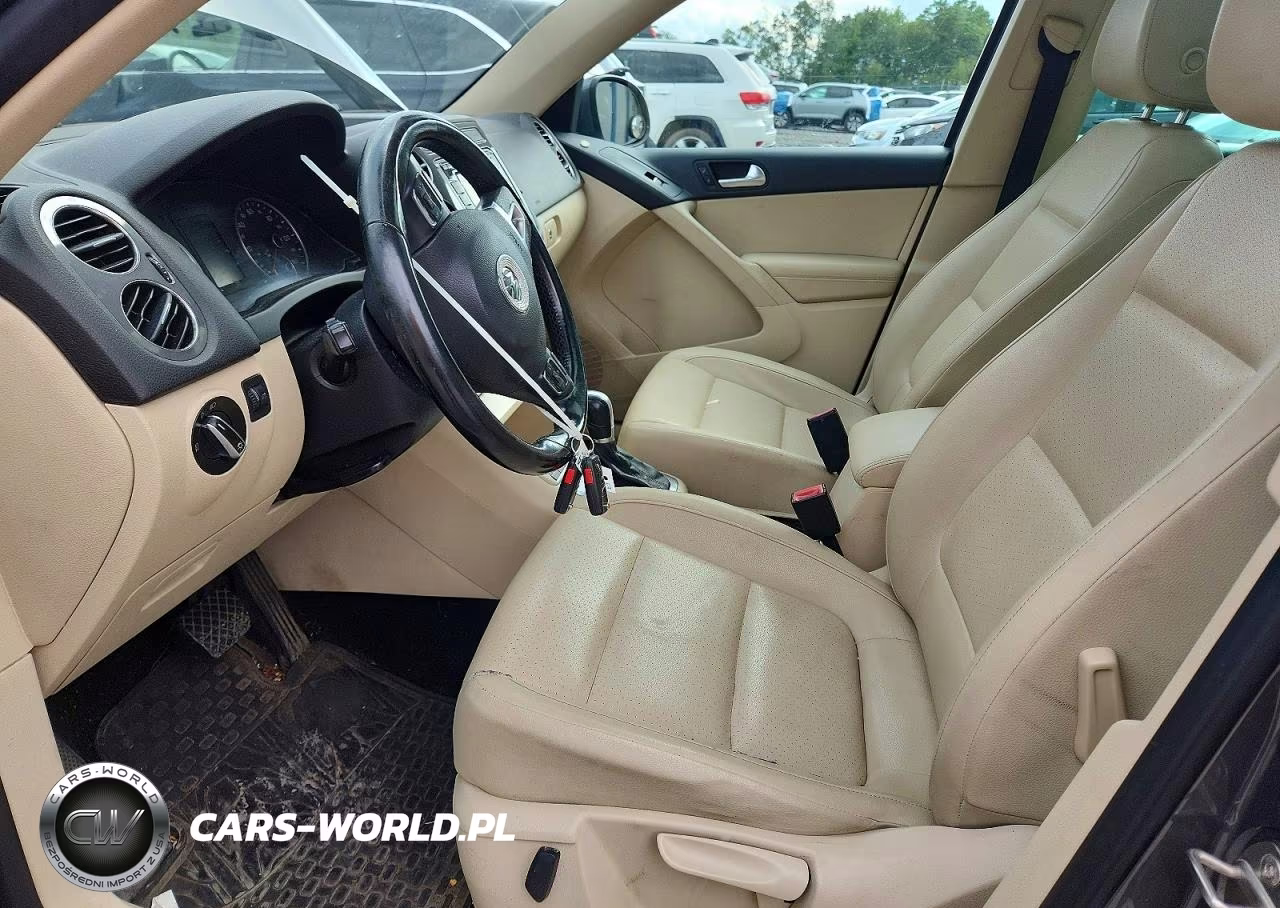 2012 Volkswagen Tiguan S VIN:WVGBV7AX1CW005736 - 7