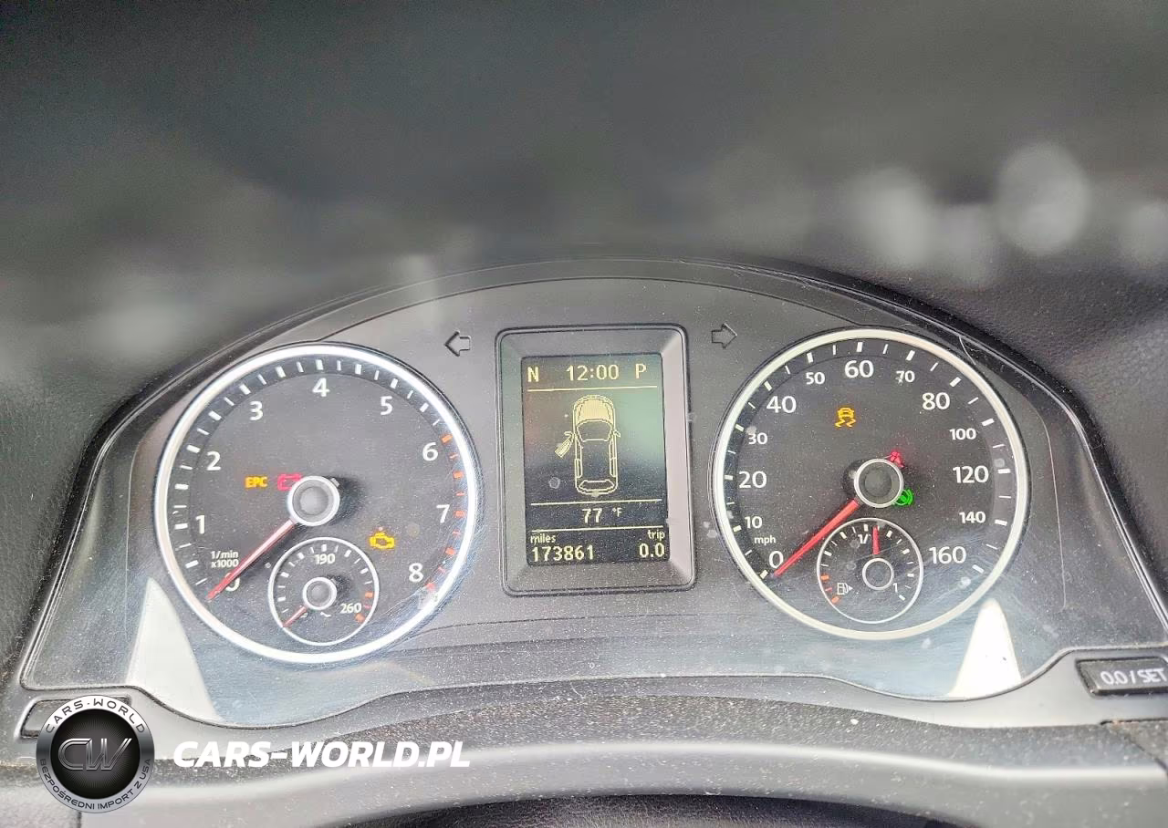 2012 Volkswagen Tiguan S VIN:WVGBV7AX1CW005736 - 9