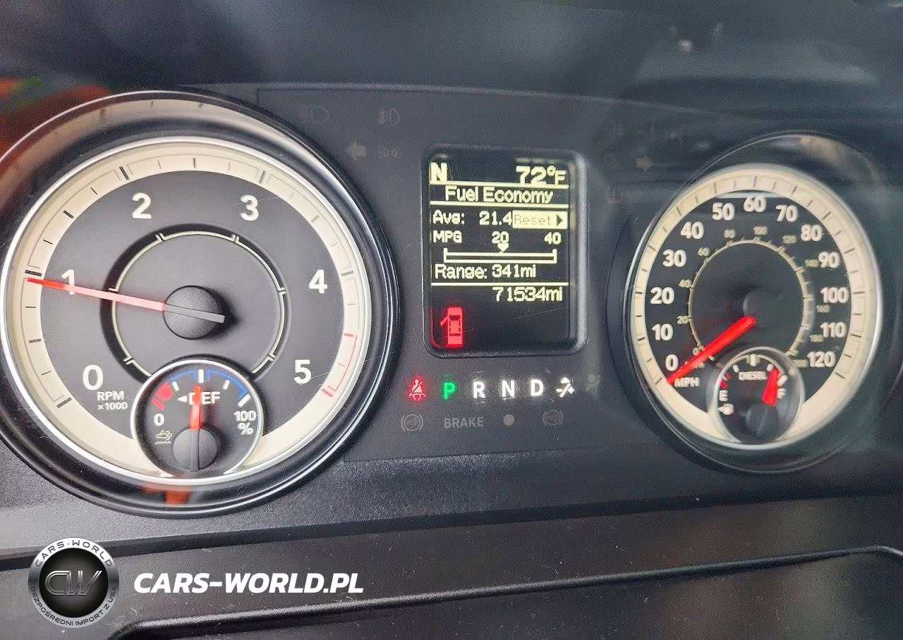 2016 Ram 1500 Tradesman VIN:1C6RR6FM2GS375582 - 9
