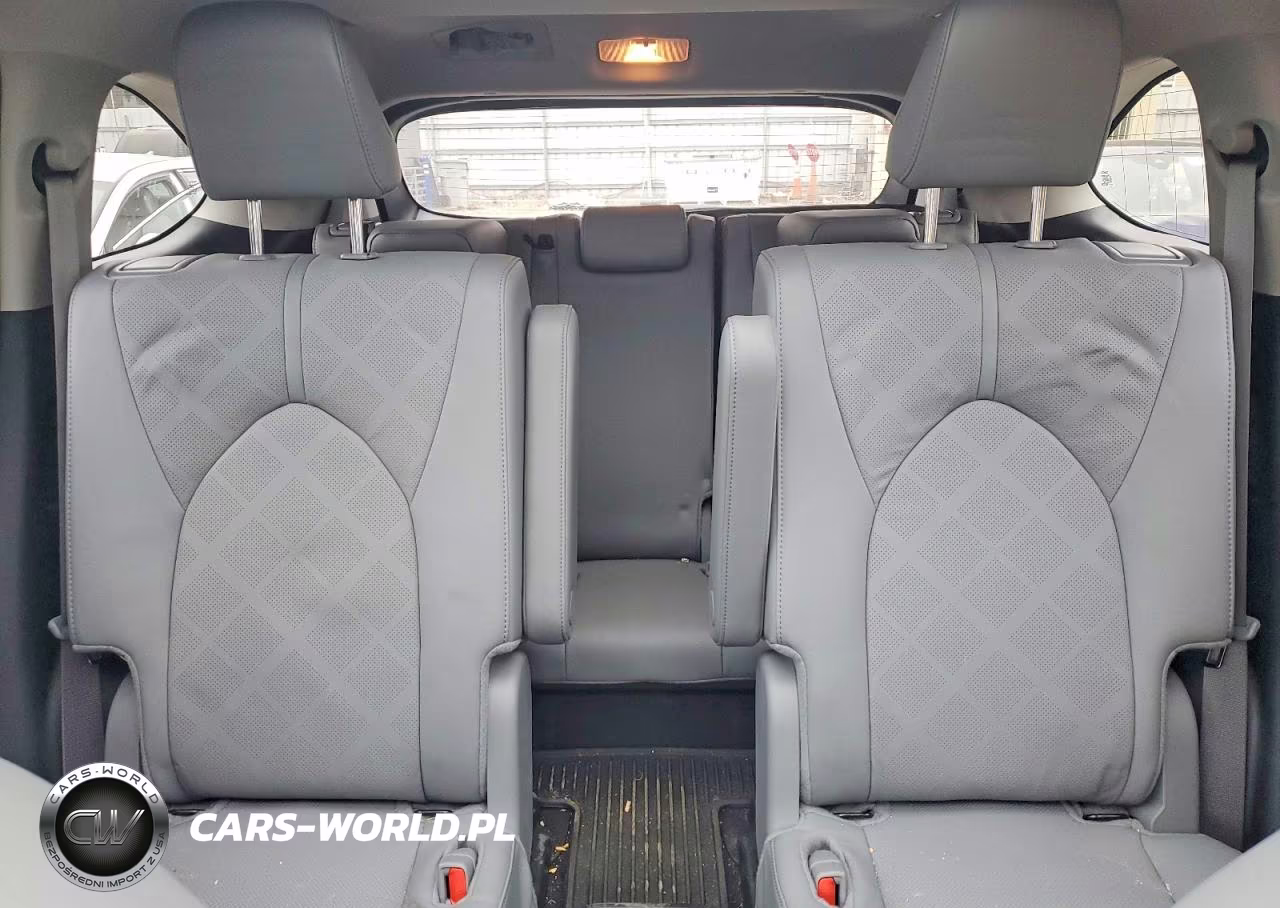 2025 Toyota Highlander Hybrid Platinum VIN:5TDEBRCH5SS673369 - 10