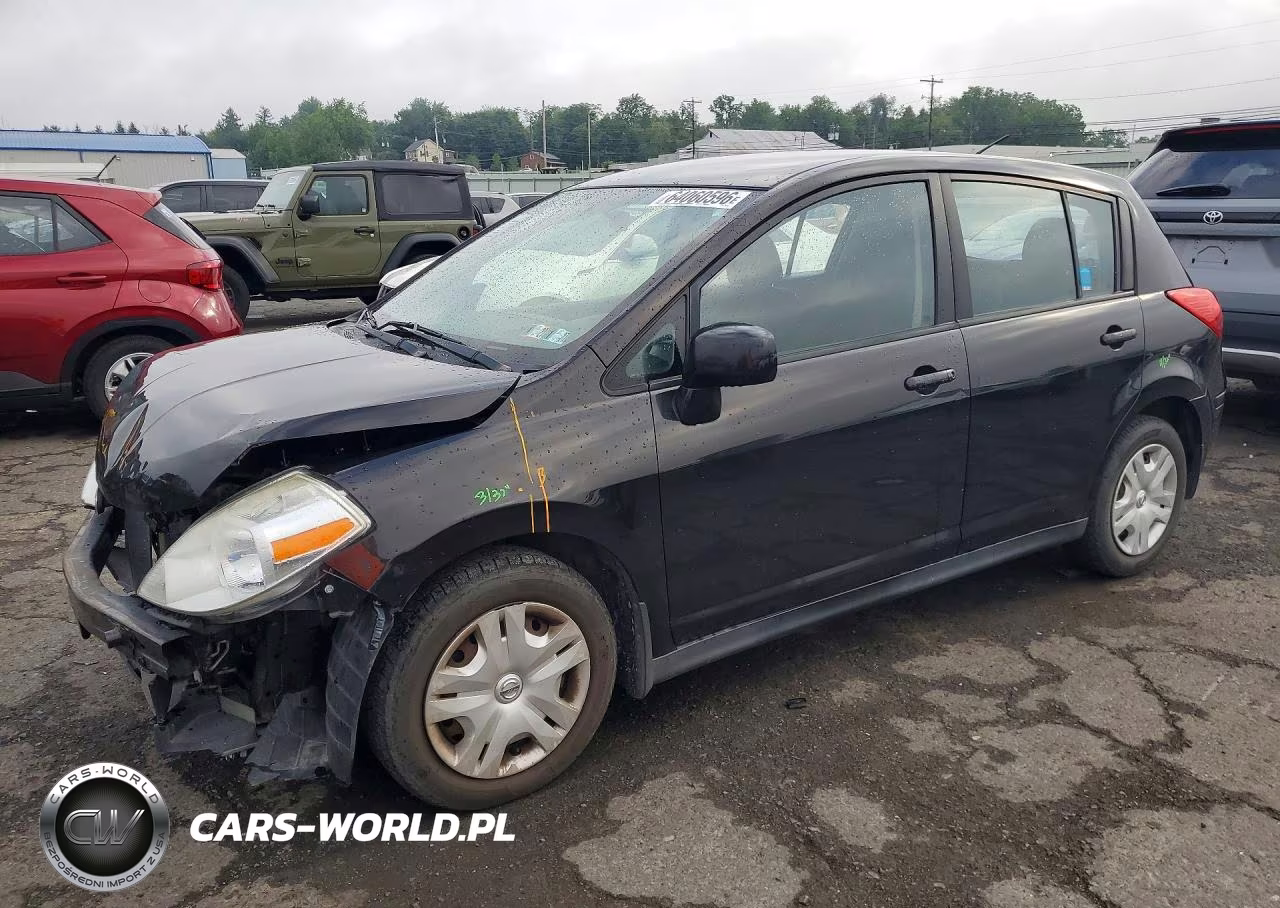 2011 Nissan Versa 1.8 S