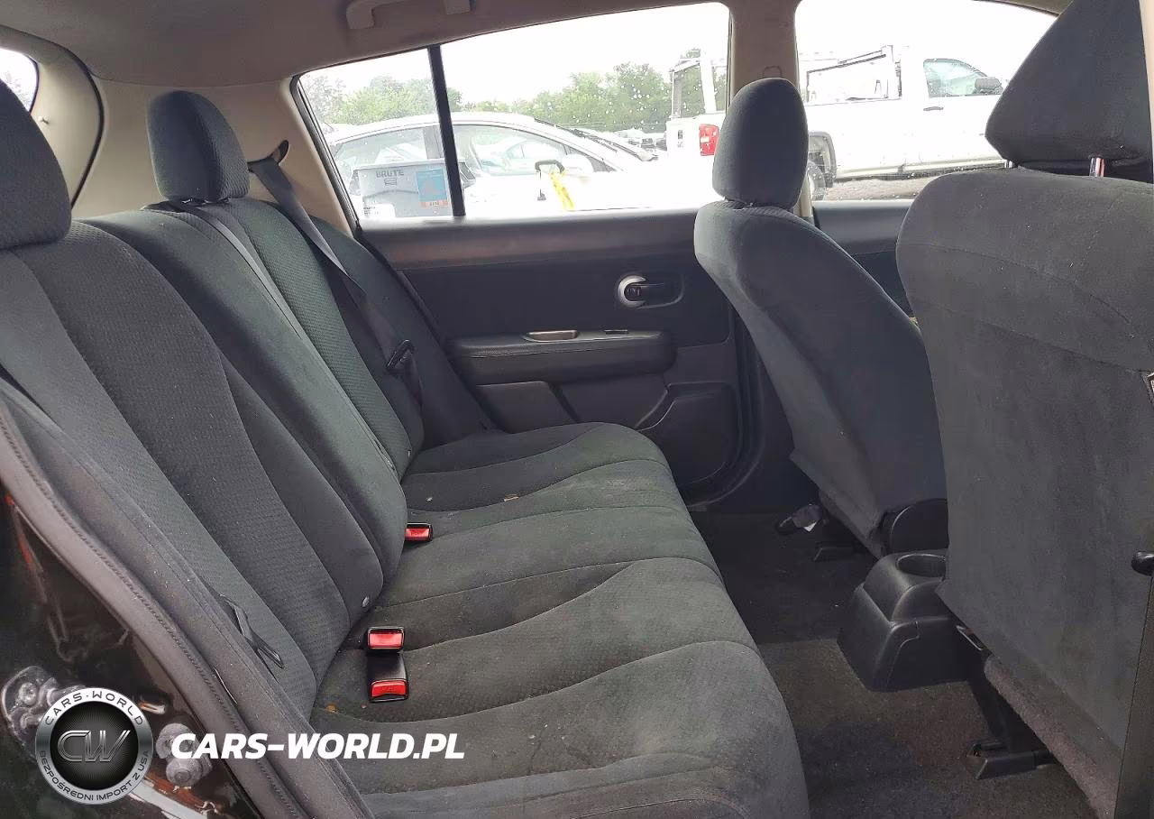 2011 Nissan Versa 1.8 S VIN:3N1BC1CP7BL506108 - 10