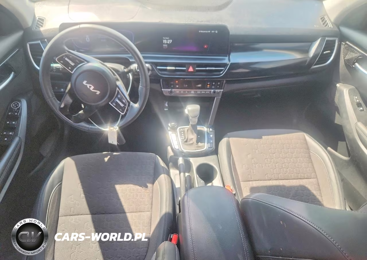 2025 Kia Seltos S VIN:KNDEUCAA9S7778553 - 8
