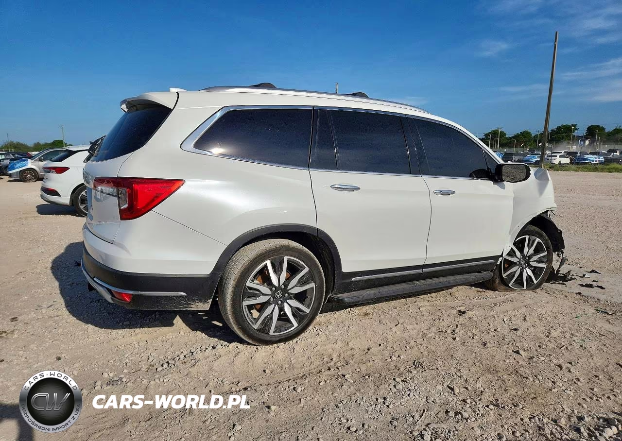 2022 Honda Pilot Touring VIN:5FNYF5H60NB020572 - 3
