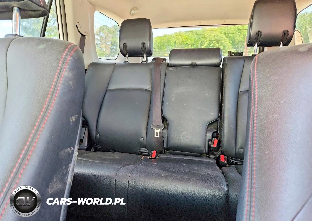 2018 Toyota 4Runner Trd Off-Road Premium VIN:JTEBU5JR2J5511961 - 10