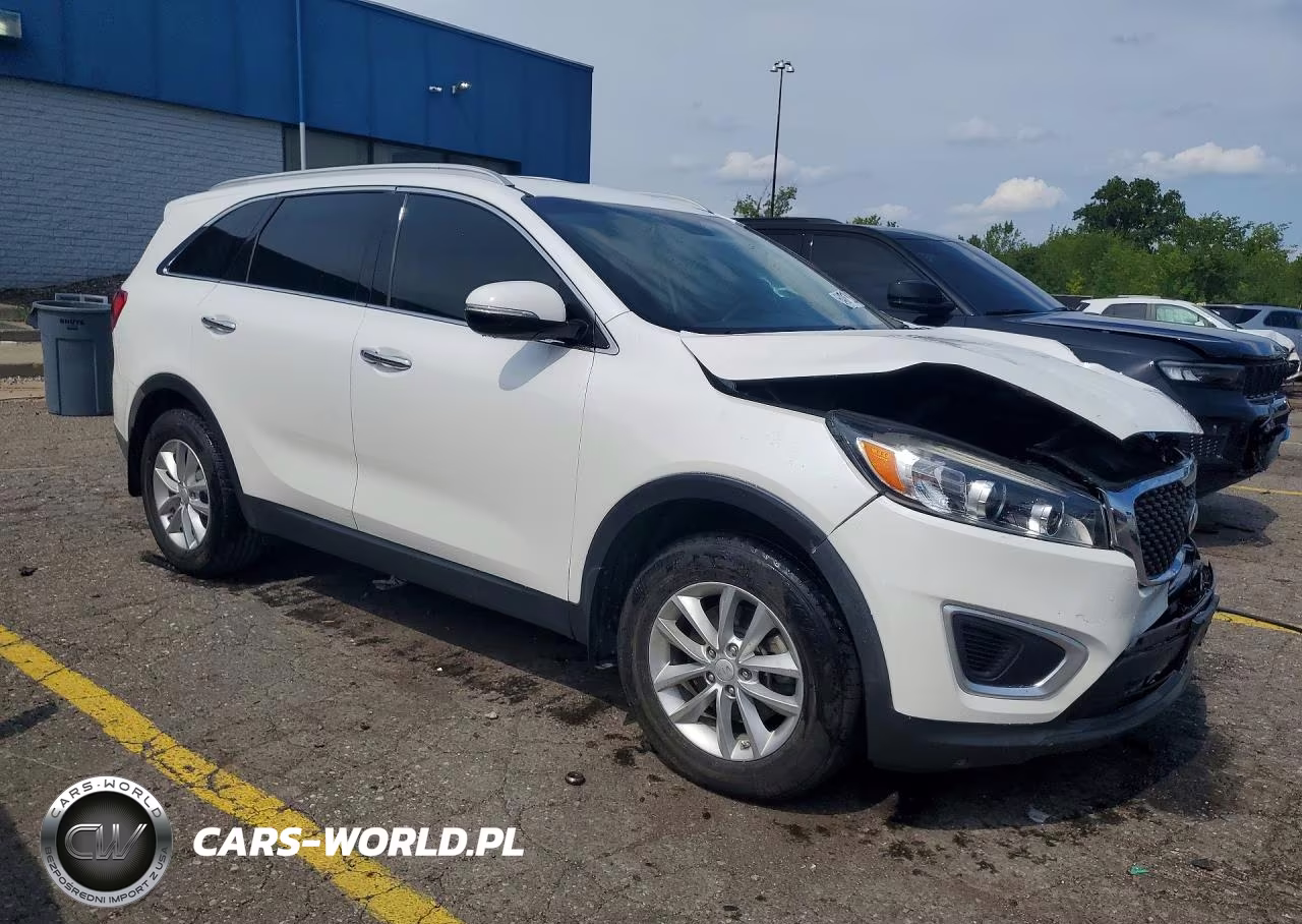 2018 Kia Sorento Lx VIN:5XYPG4A34JG416381 - 4