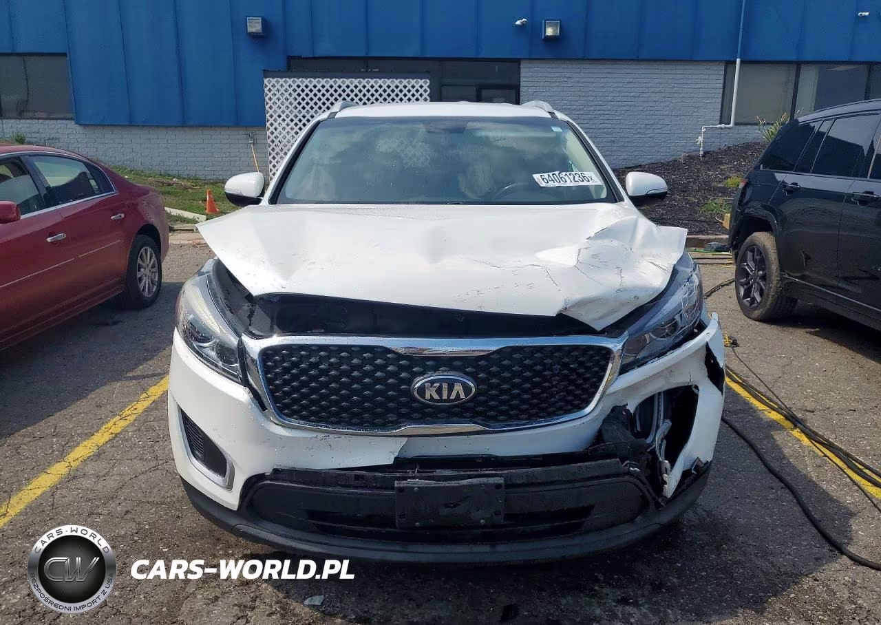 2018 Kia Sorento Lx VIN:5XYPG4A34JG416381 - 5