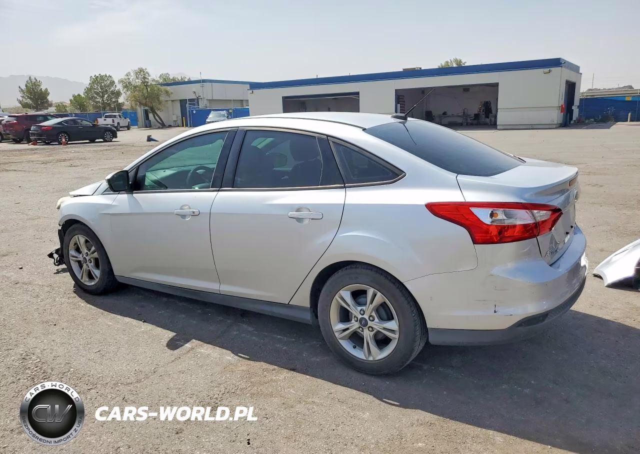2014 Ford Focus Se VIN:1FADP3F27EL110305 - 2