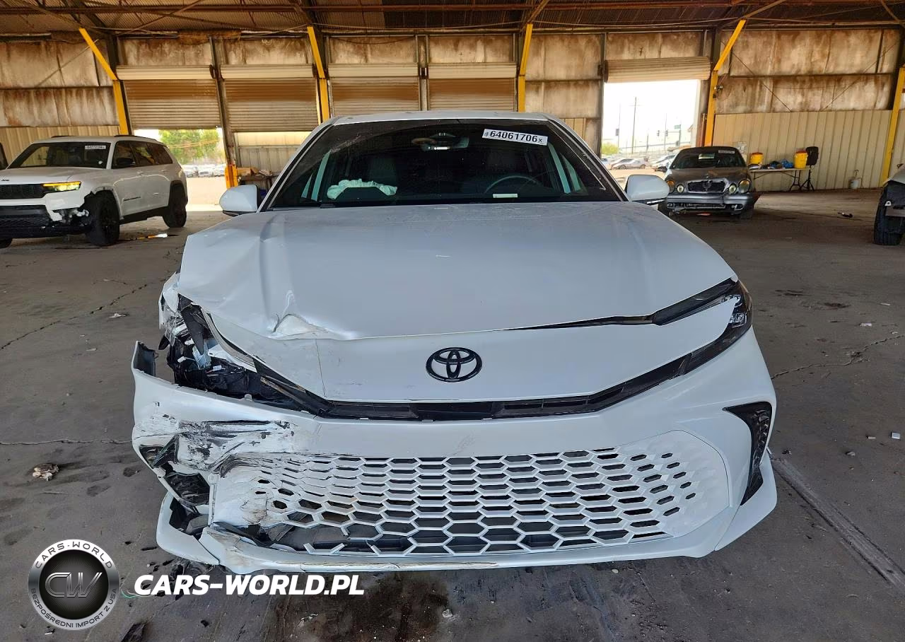 2025 Toyota Camry Xse VIN:4T1DAACK1SU527246 - 5