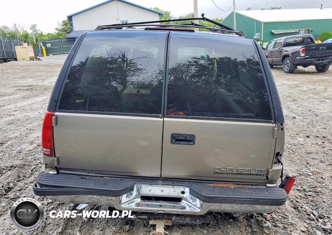 1999 Chevrolet Suburban C1500 VIN:3GNEC16R6XG119080 - 6