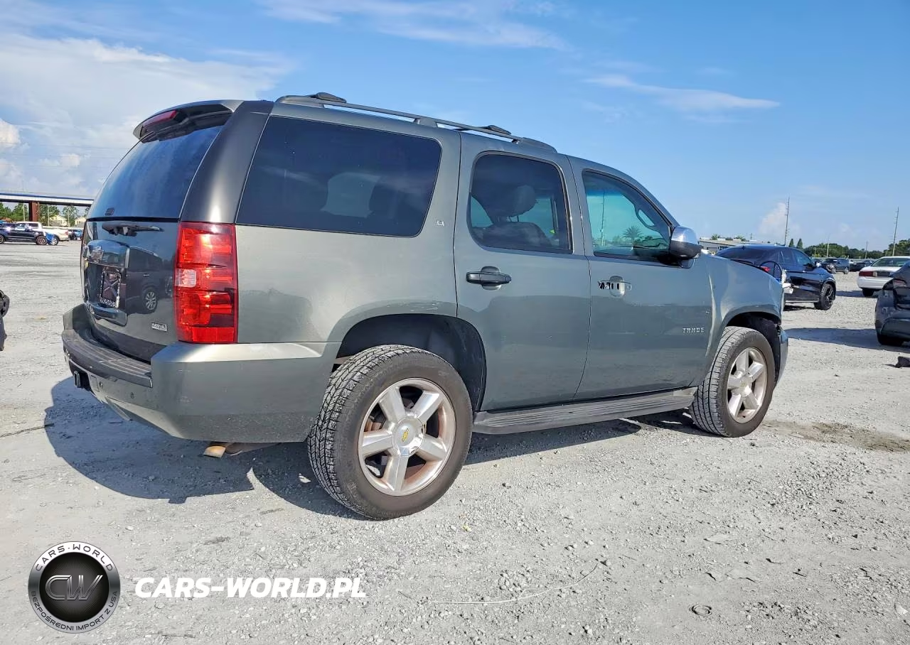 2011 Chevrolet Tahoe C1500 Lt VIN:1GNSCBE07BR180202 - 3