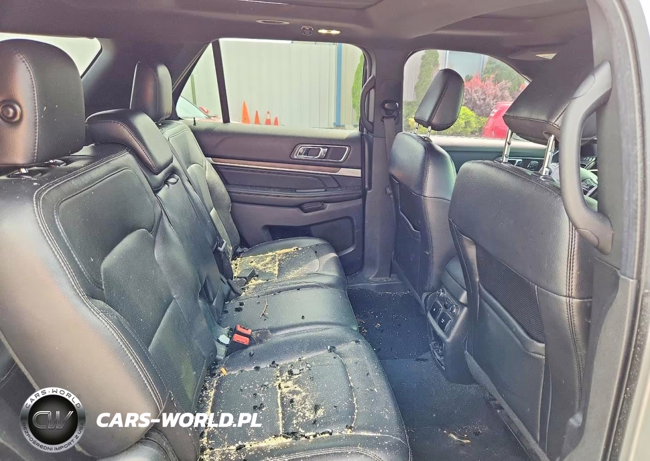 2019 Ford Explorer Limited VIN:1FM5K7F80KGB13698 - 11