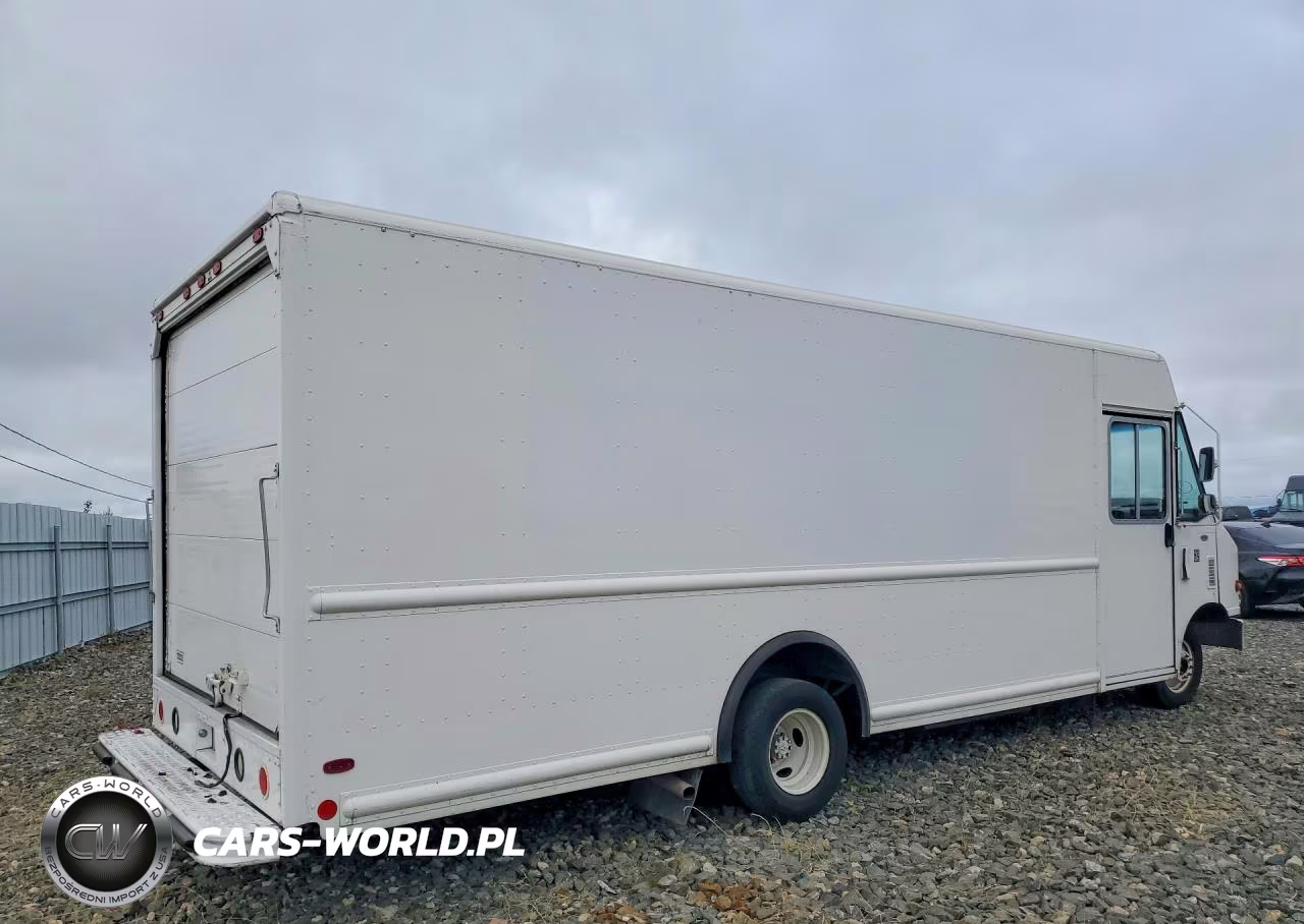 2010 Ford E450 Delivery Truck VIN:1FC4E4KL0ADB01020 - 3