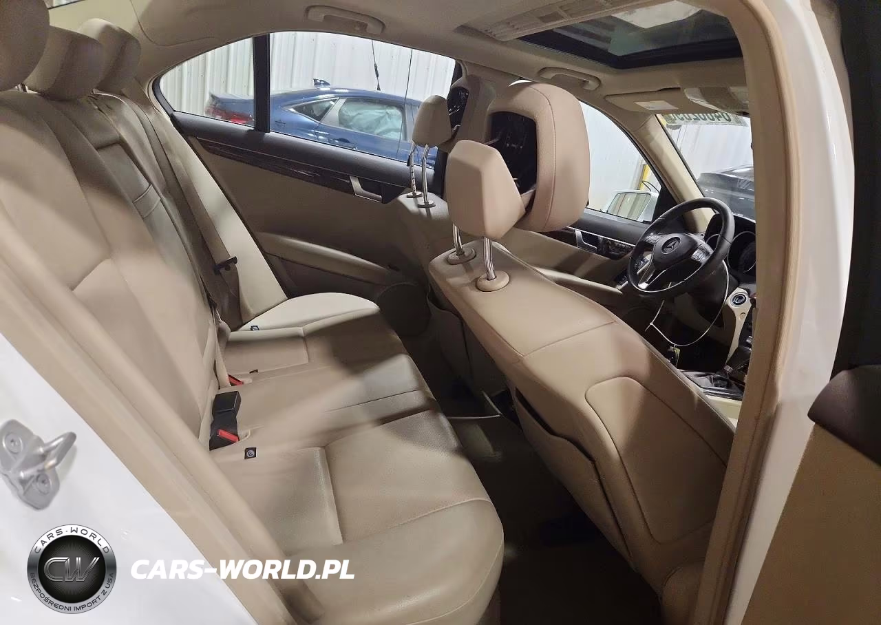 2013 Mercedes-Benz C 300 4Matic VIN:WDDGF8AB1DR281714 - 10