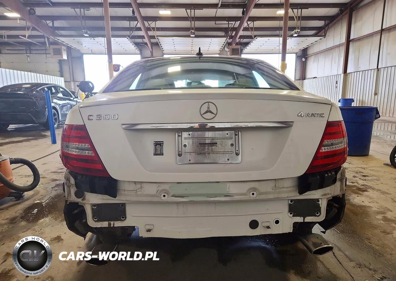 2013 Mercedes-Benz C 300 4Matic VIN:WDDGF8AB1DR281714 - 6