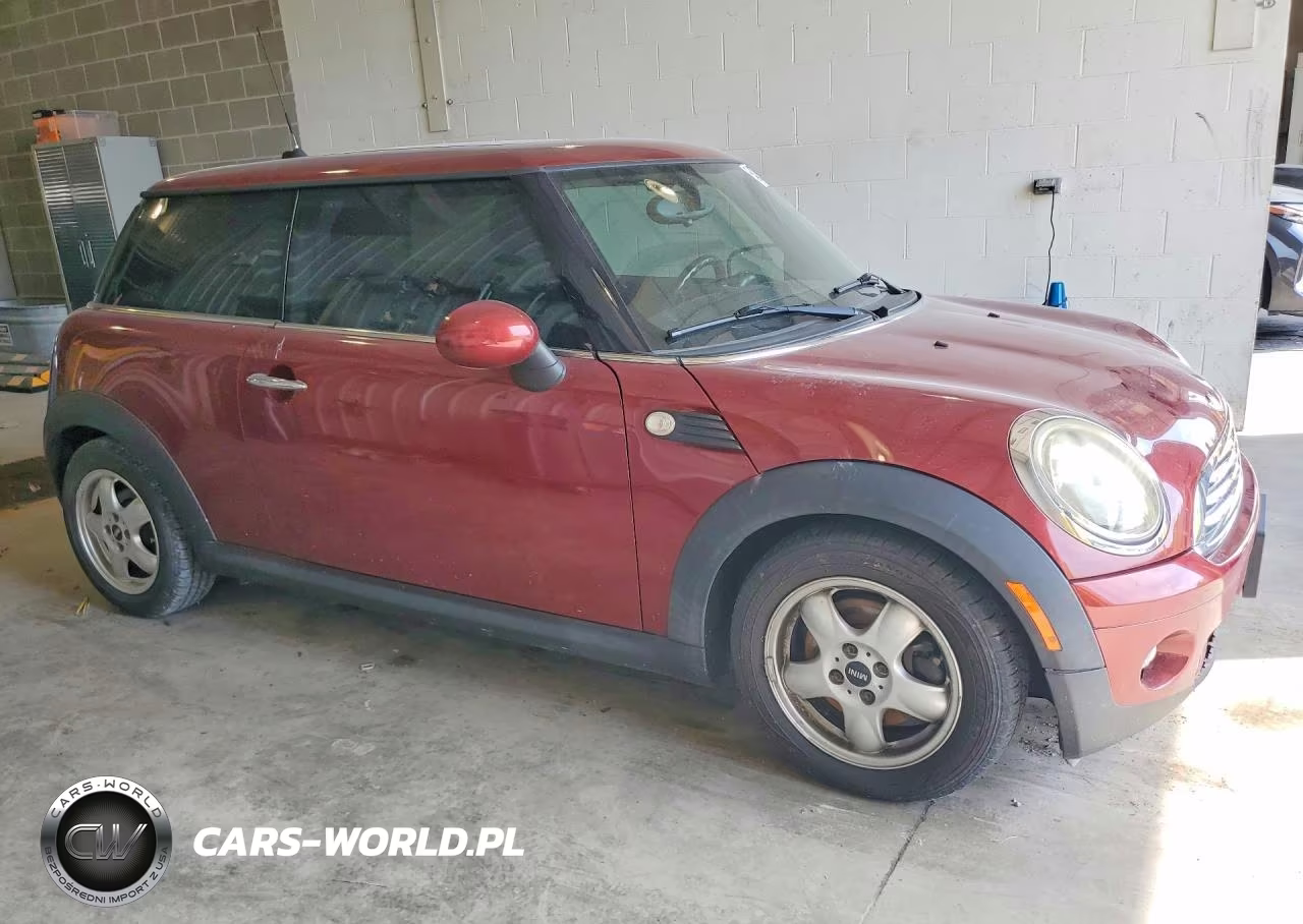 2009 Mini Cooper VIN:WMWMF33559TW74212 - 4