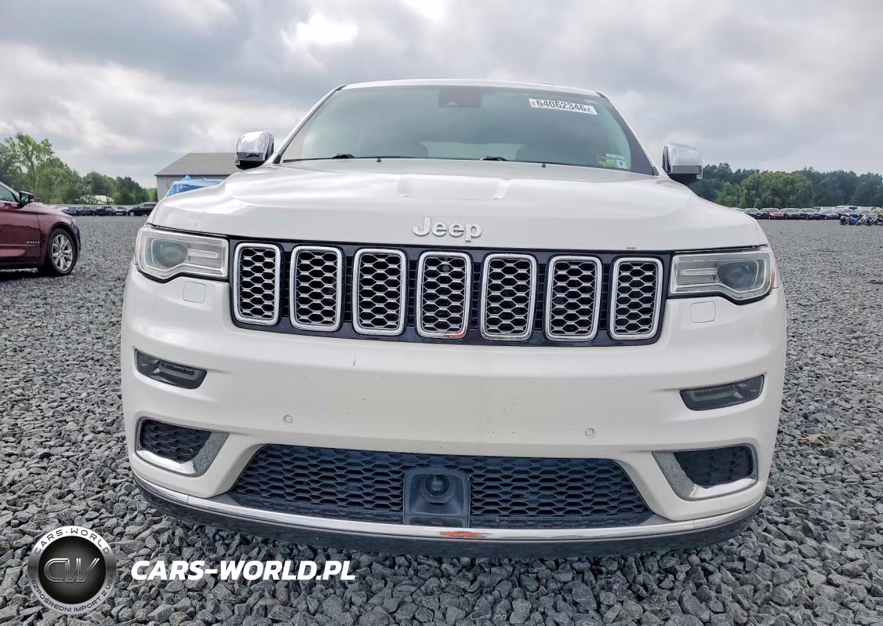 2017 Jeep Grand Cherokee Summit VIN:1C4RJFJG9HC647218 - 5