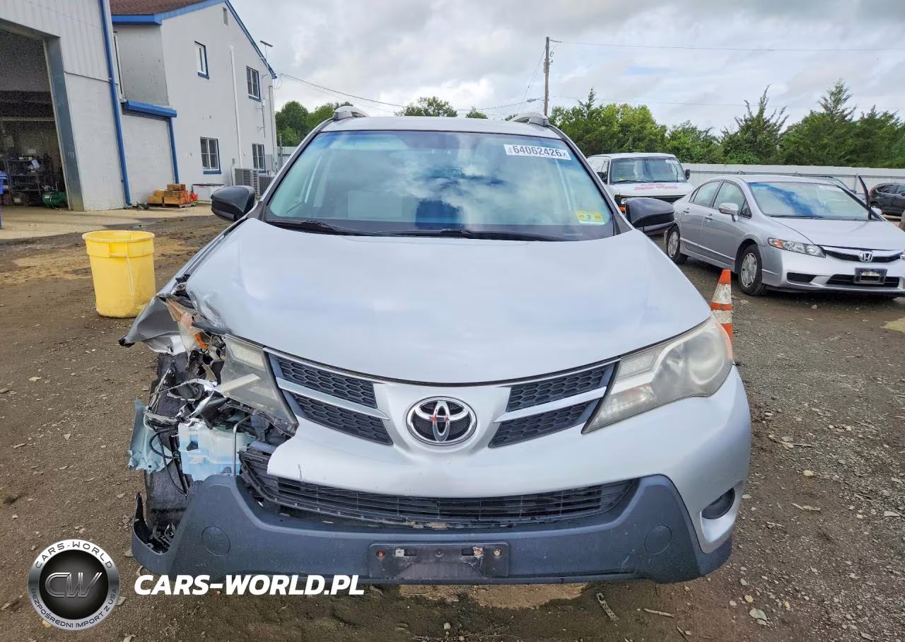 2015 Toyota Rav4 Le VIN:2T3BFREV7FW305709 - 5