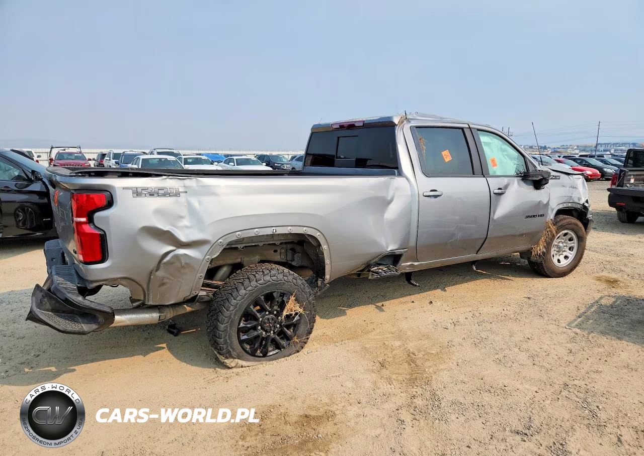 2025 Chevrolet Silverado K3500 Lt VIN:1GC4KTEYXSF355219 - 3