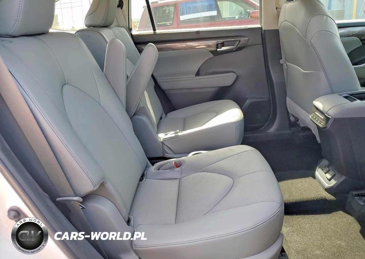 2023 Toyota Highlander Hybrid Limited VIN:5TDYARAH4PS522887 - 11