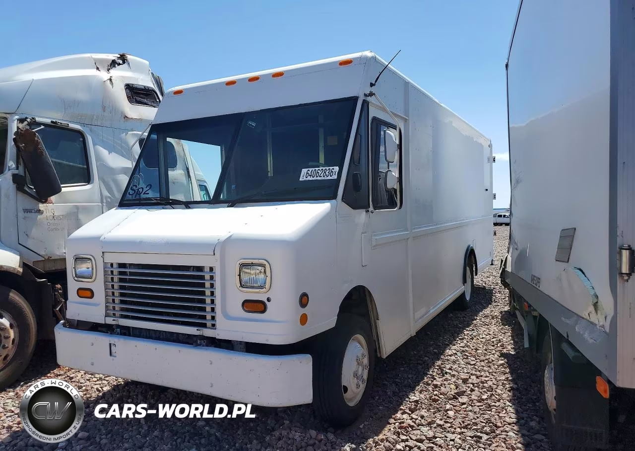 2005 Freightliner Mt45 Chassis Delivery Truck