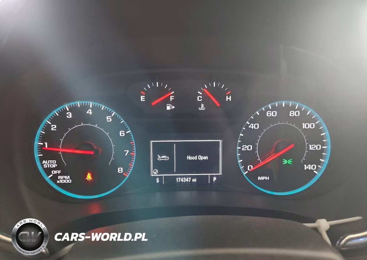 2018 Chevrolet Malibu Lt VIN:1G1ZD5ST0JF150133 - 9