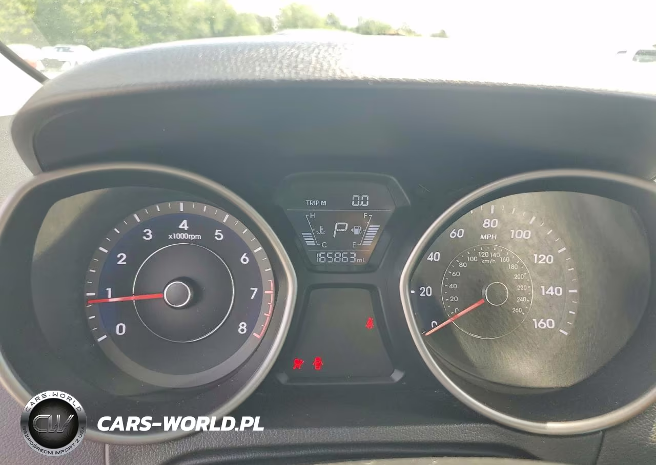 2015 Hyundai Elantra Limited VIN:5NPDH4AE2FH610702 - 9