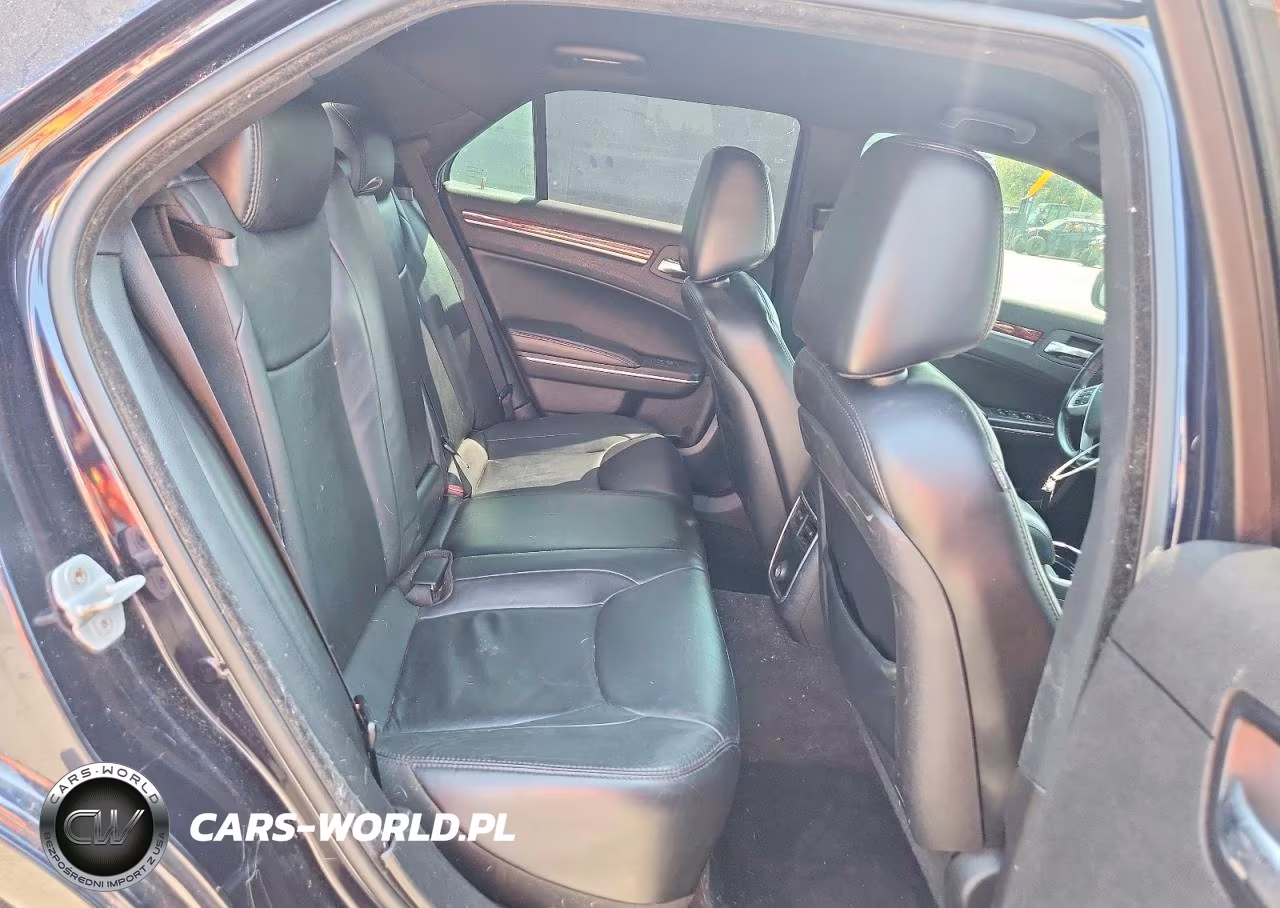2012 Chrysler 300 Limited VIN:2C3CCACG9CH195278 - 10