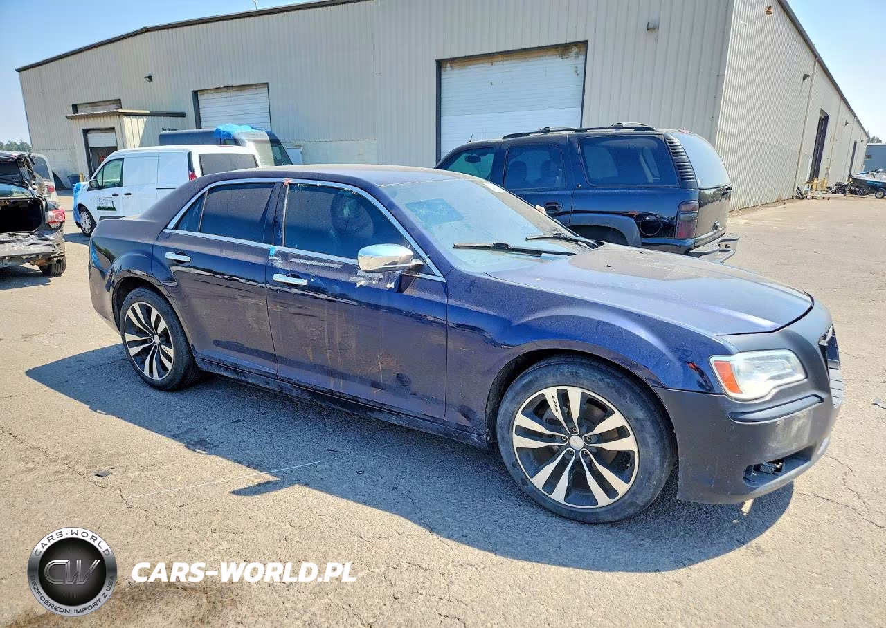 2012 Chrysler 300 Limited VIN:2C3CCACG9CH195278 - 4