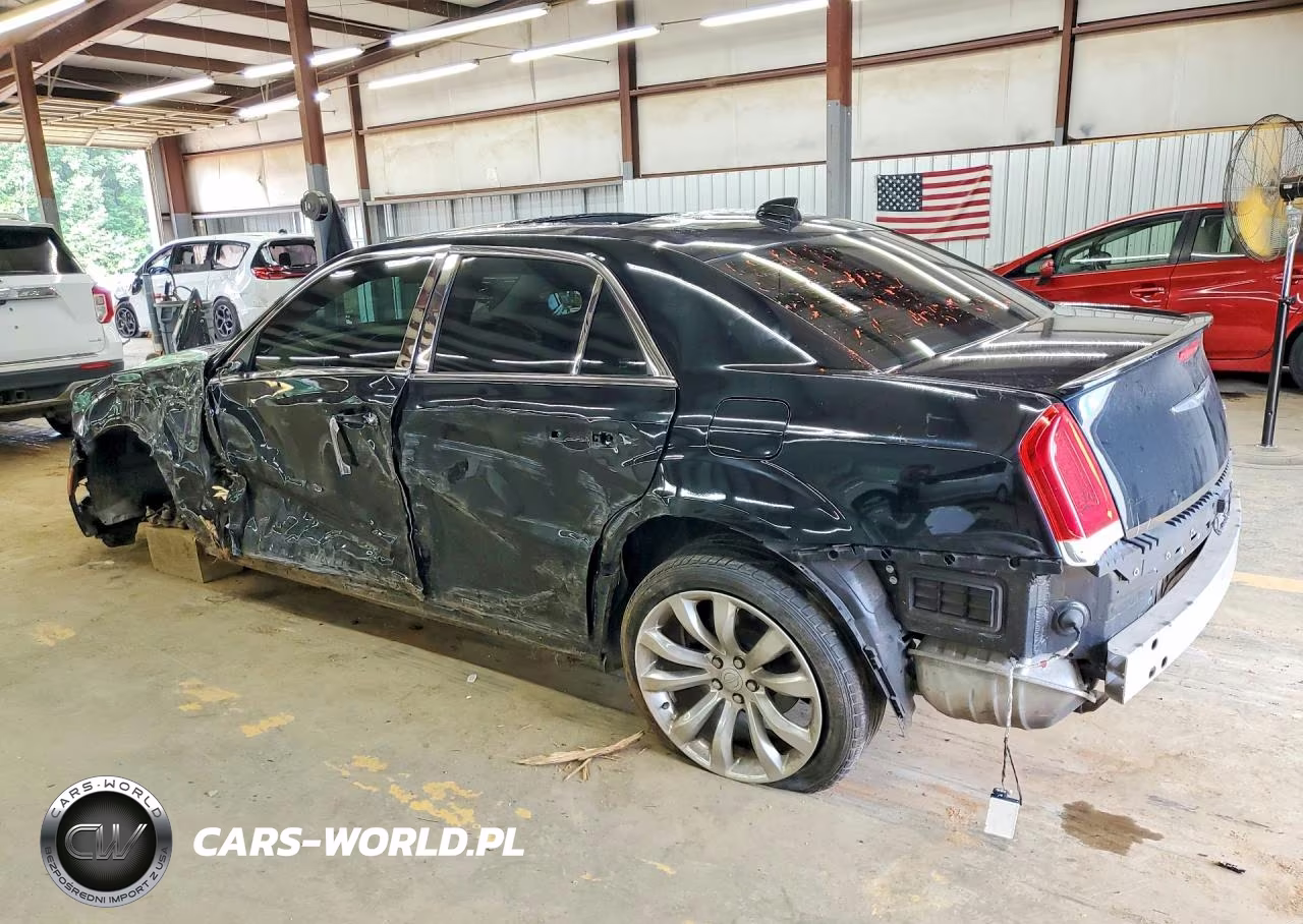 2017 Chrysler 300C Luxury VIN:2C3CCAEG4HH558557 - 2