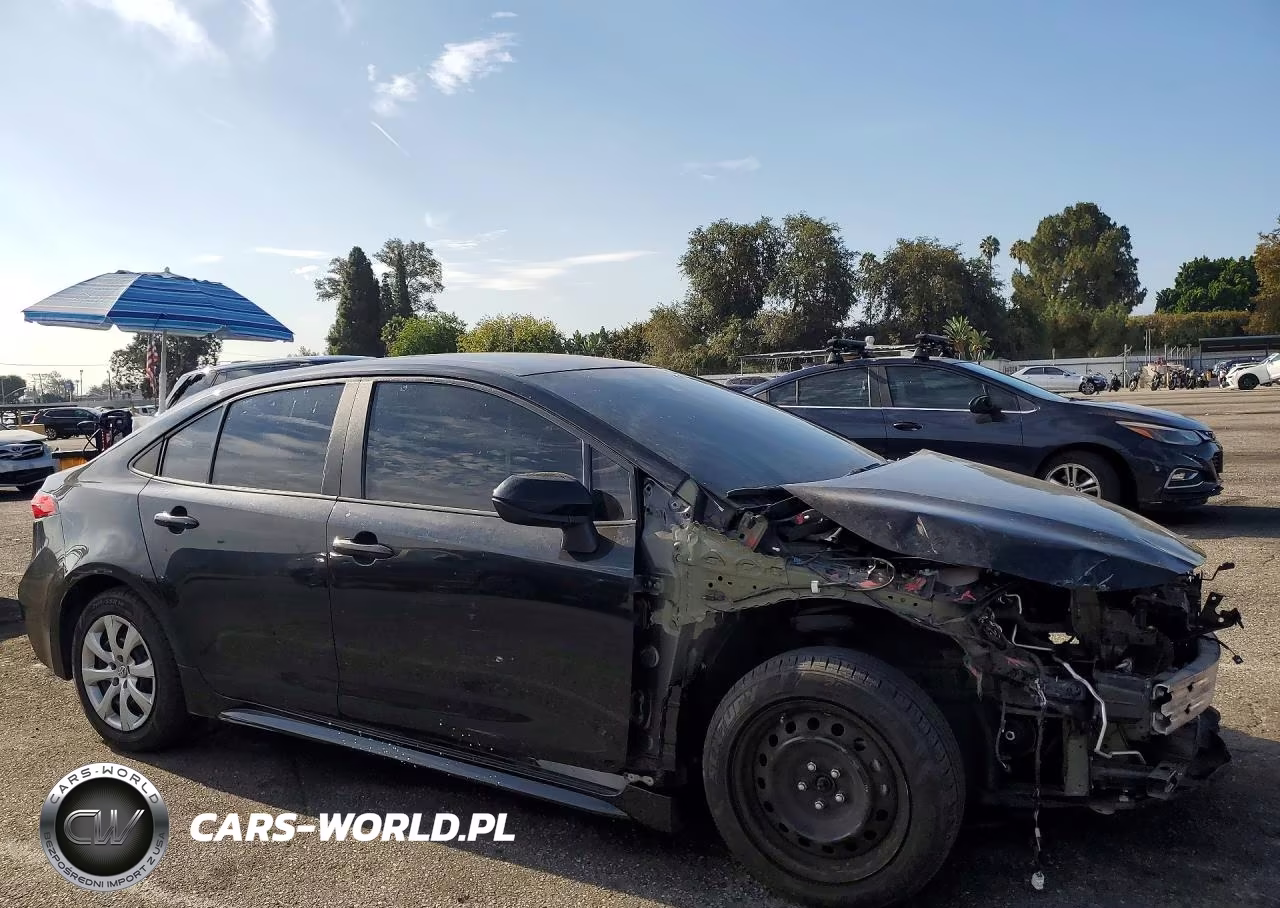 2022 Toyota Corolla Le VIN:5YFEPMAE0NP340670 - 4