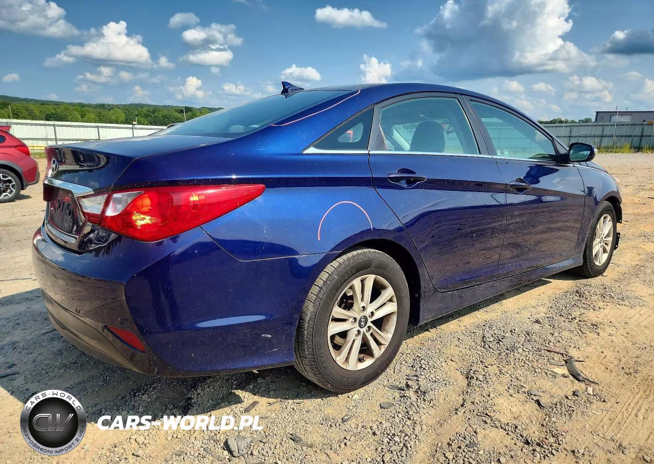 2014 Hyundai Sonata Gls VIN:5NPEB4AC6EH825650 - 3
