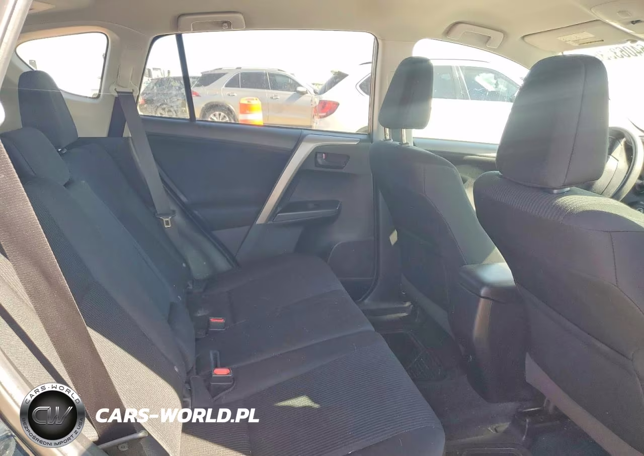 2018 Toyota Rav4 Le VIN:2T3ZFREV0JW502051 - 10
