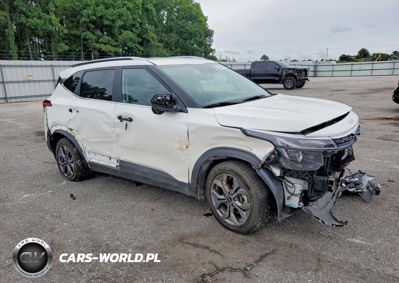 2024 Kia Seltos S VIN:KNDEUCAA9R7551258 - 4