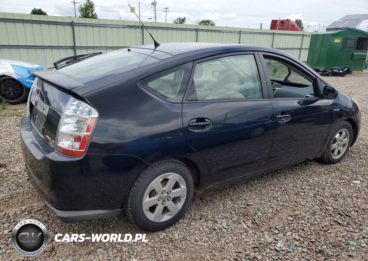 2008 Toyota Prius Base VIN:JTDKB20UX83360730 - 3