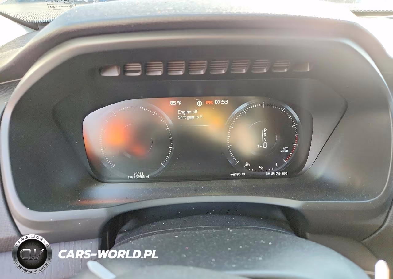 2020 Volvo Xc90 T5 Momentum VIN:YV4102PK0L1590655 - 9
