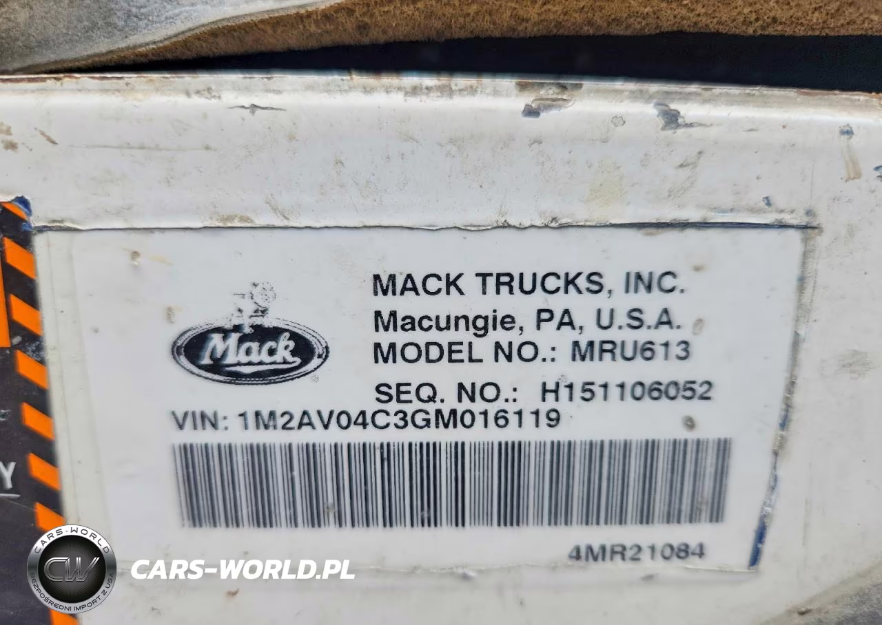 2016 Mack Mru613 Refuse Truck VIN:1M2AV04C3GM016119 - 10