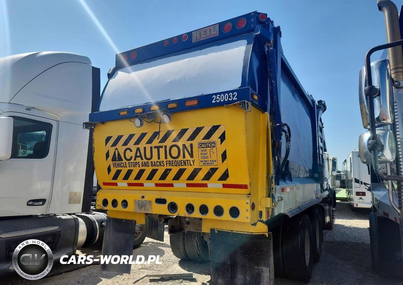 2016 Mack Mru613 Refuse Truck VIN:1M2AV04C3GM016119 - 4